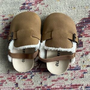 Old Navy Baby Clogs